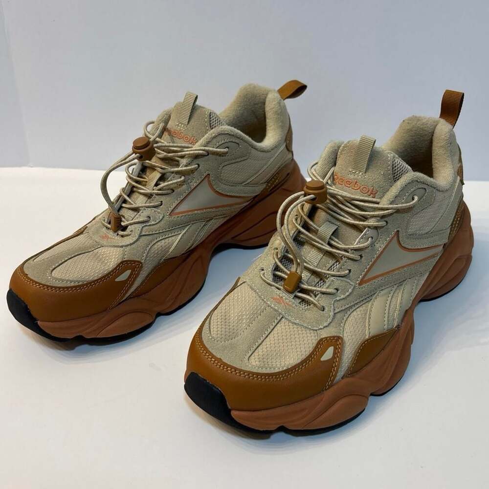 Reebok Charge Chunky Sneakers Beige Brown Size 11 Toggle Laces